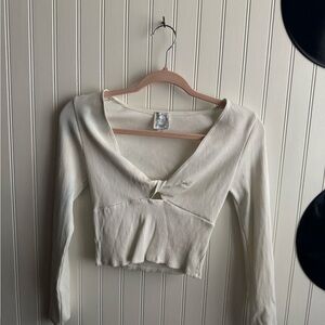 Francesca's Collections Cream Long Sleeve Crop Blouse